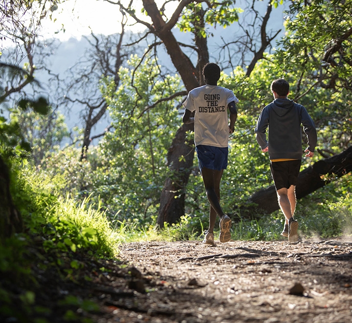 students running on trails at ֱ University